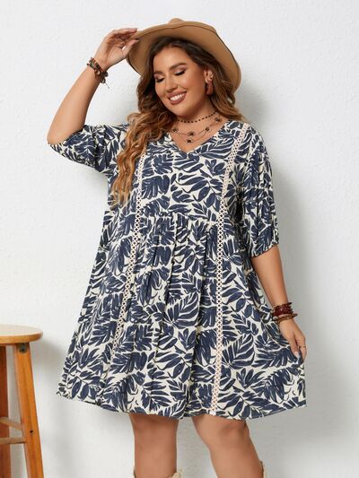 Plus Size Printed V-Neck Half Sleeve Mini Dress